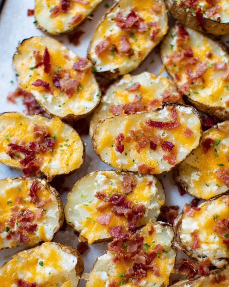 Loaded Potato Slices with Cheese, Bacon, and Chives Recipe