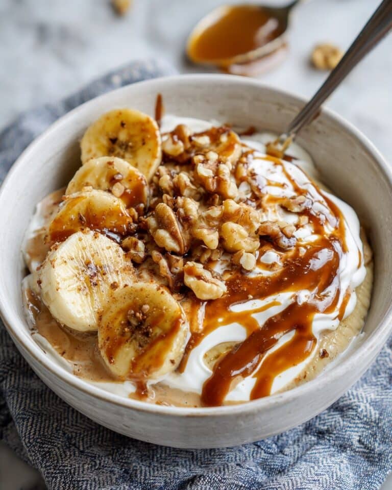 High-Protein Cinnamon Roll Baked Oatmeal Recipe