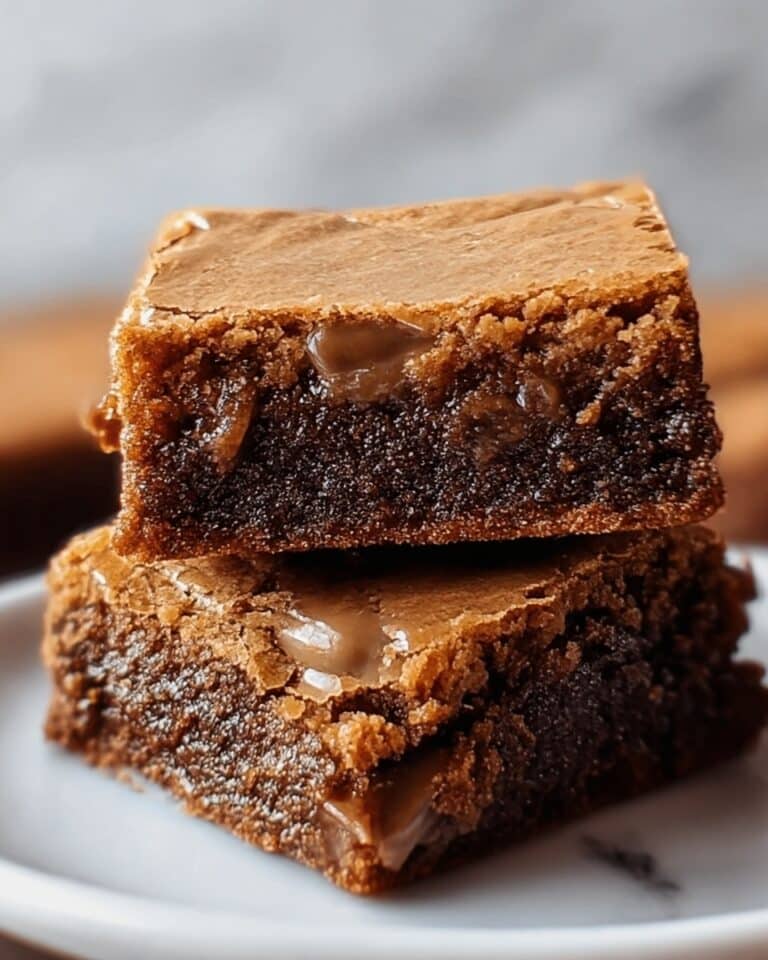 Gooey Maple Cinnamon Blondies Recipe